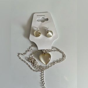 Vintage Avon white heart necklace